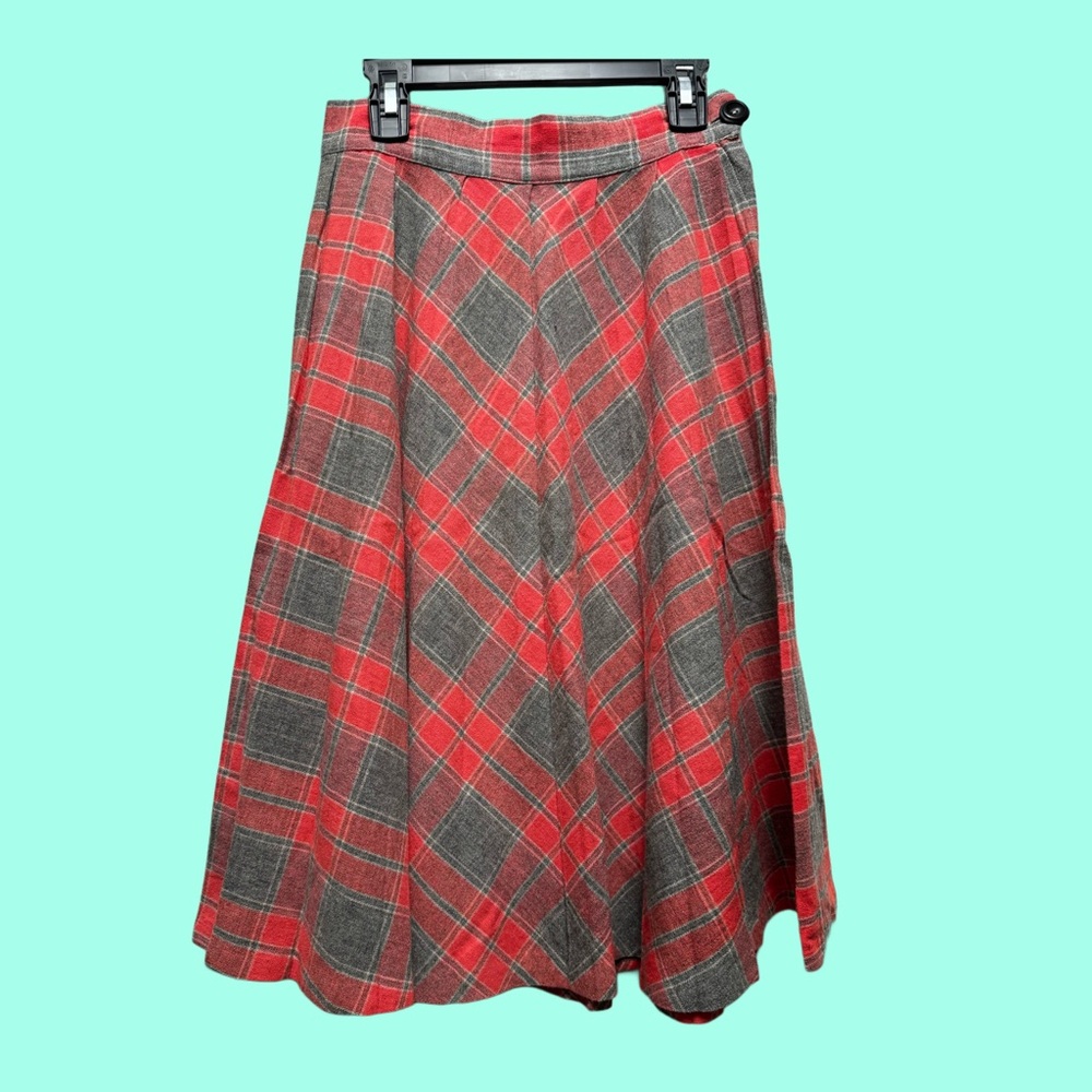 Vintage wool plaid skirt salmon and gray California Youngsters! Waist 26”